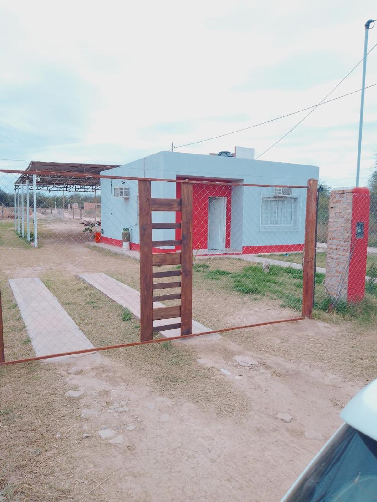 Holiday home Casa Quincho Pileta Estadio Unico Froilan Santiago del Estero