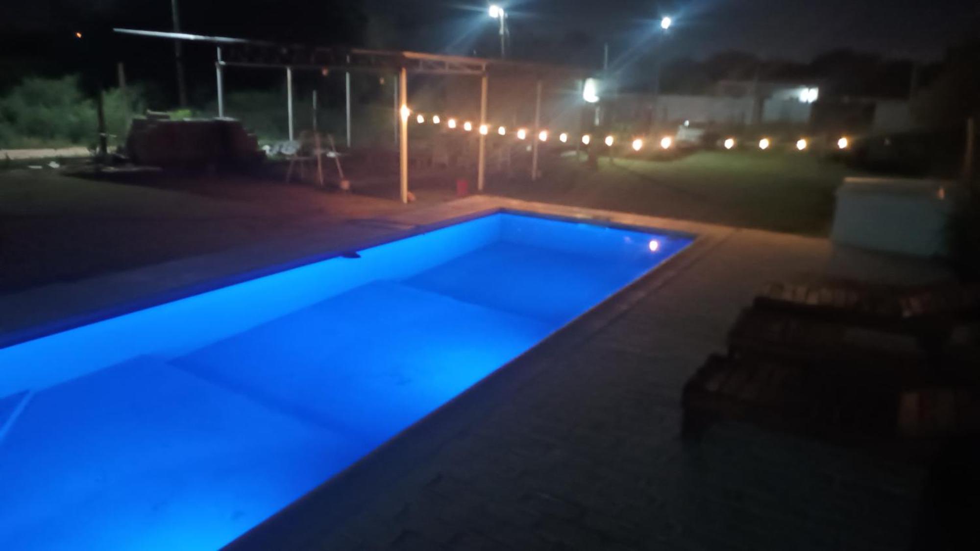 Casa Quincho Pileta Estadio Unico Froilan Holiday home *